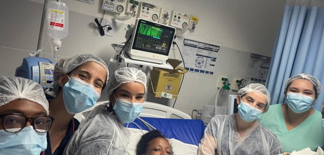 Parto surpresa emociona equipe médica na UPA de Brotas, em Salvador