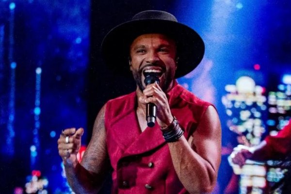 Armazém Convention recebe Alexandre Pires e convidados no “Pagonejo Bão”